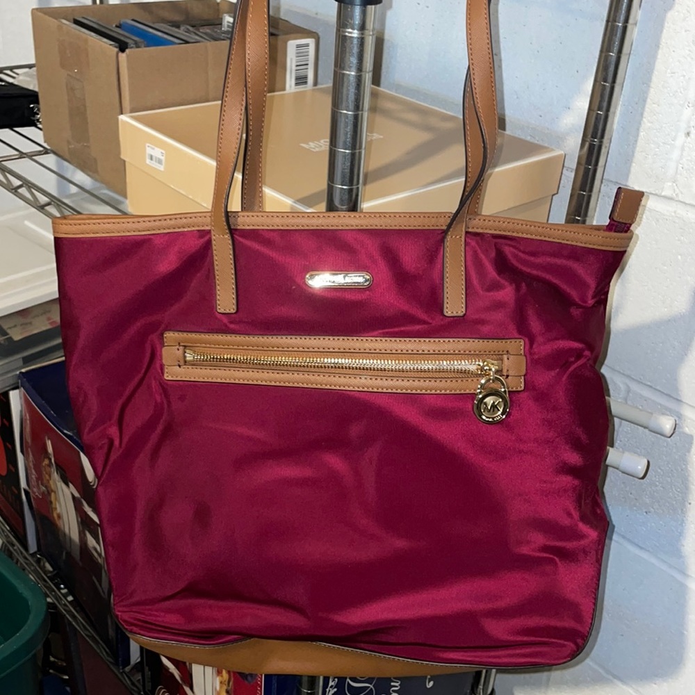Michael Kors purse